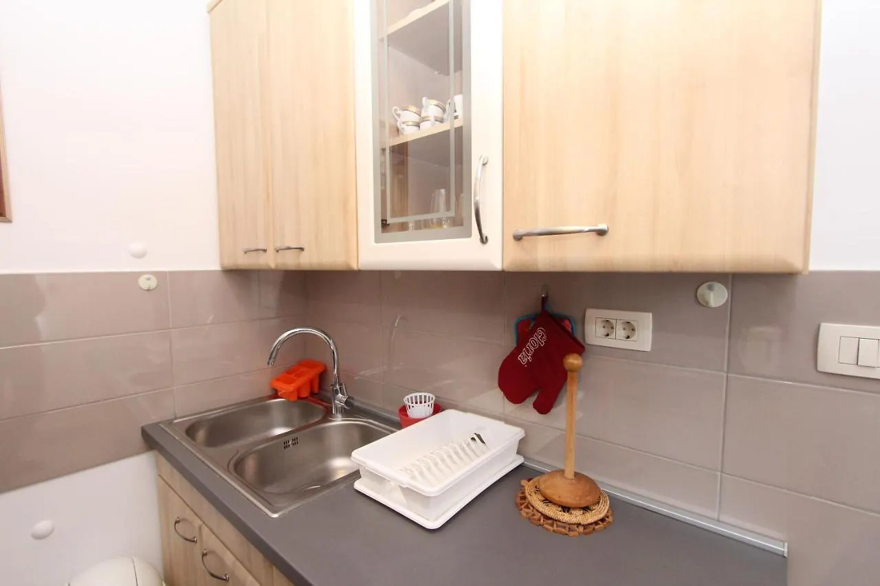 רוביני Apartment Zara