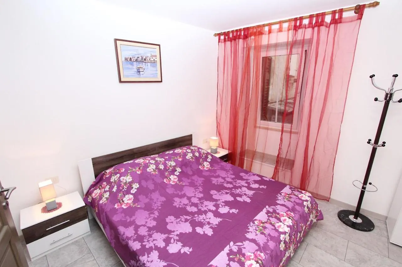 רוביני Apartment Zara
